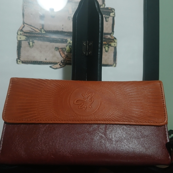 NWT Sarah Coventry Vintage Wallet - Picture 1 of 8